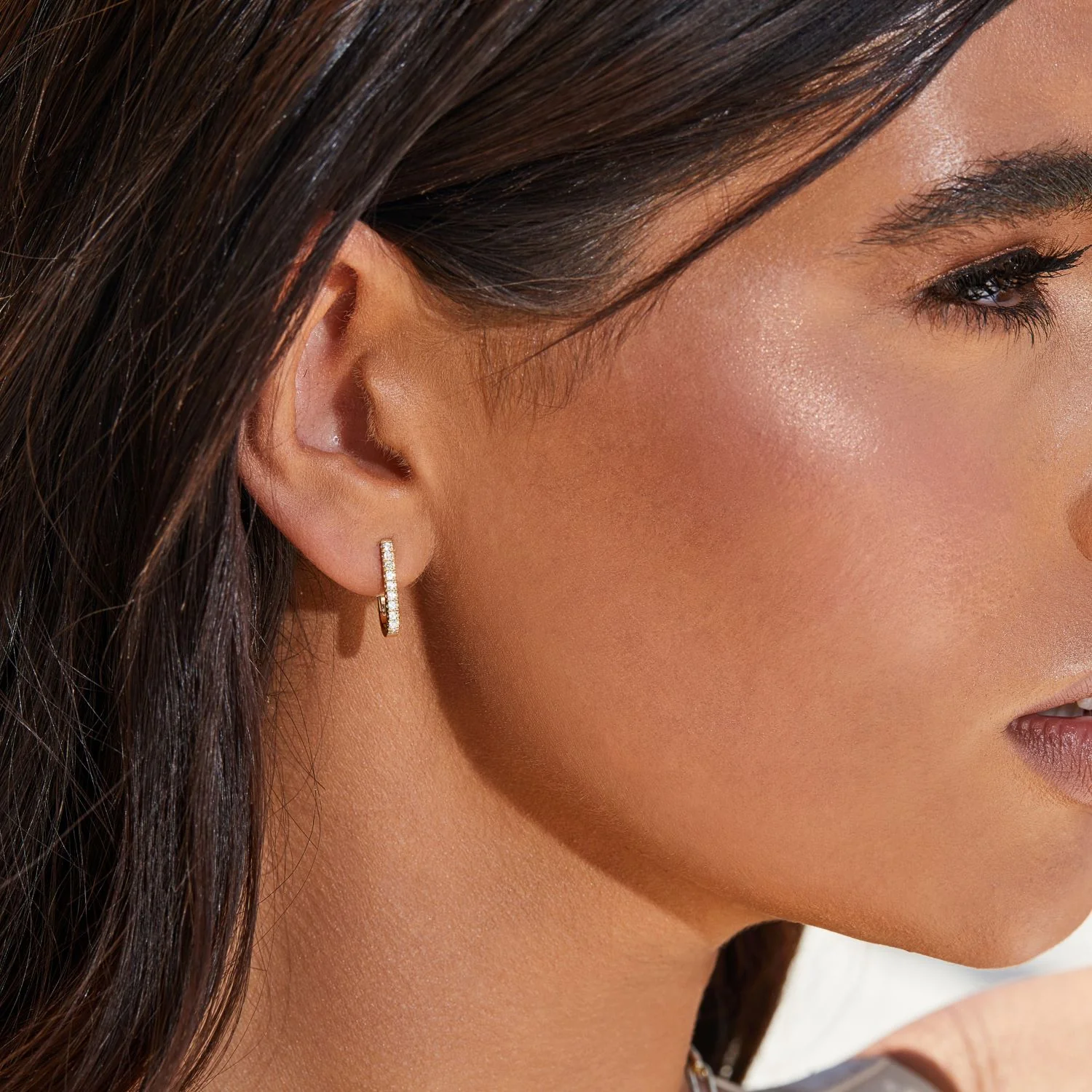 Diamond U-Pave Paper Clip Huggie Earrings - Image 7