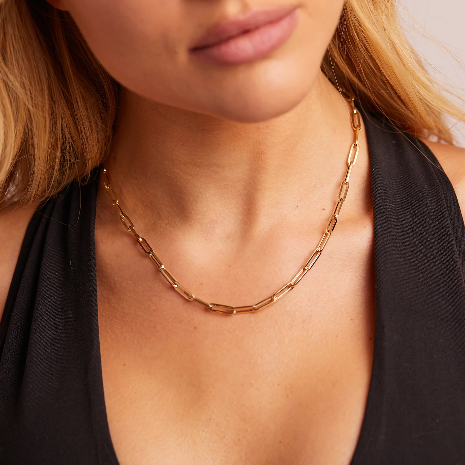 14K Large Paper Clip Chain Necklace - Image 9
