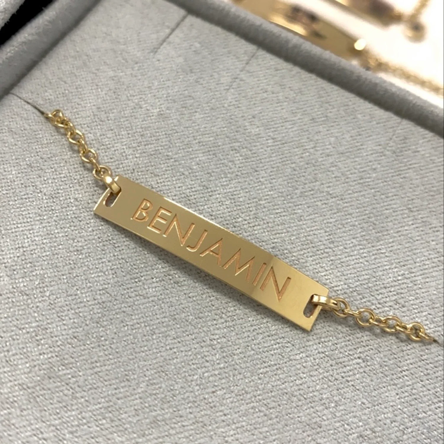 Signature Classic Engravable ID Bracelet - Image 6