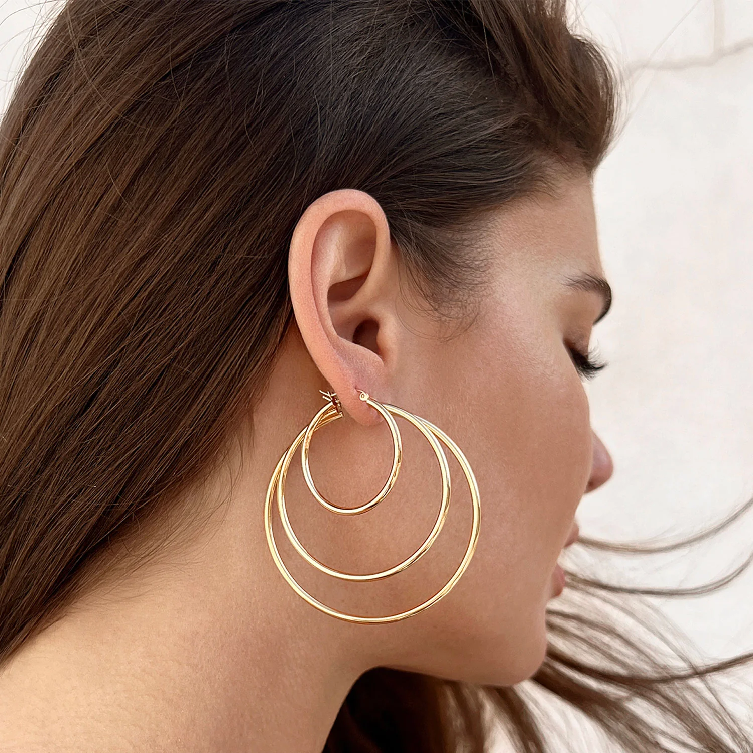 2mm Gold Tube Hoop Earrings - Image 8