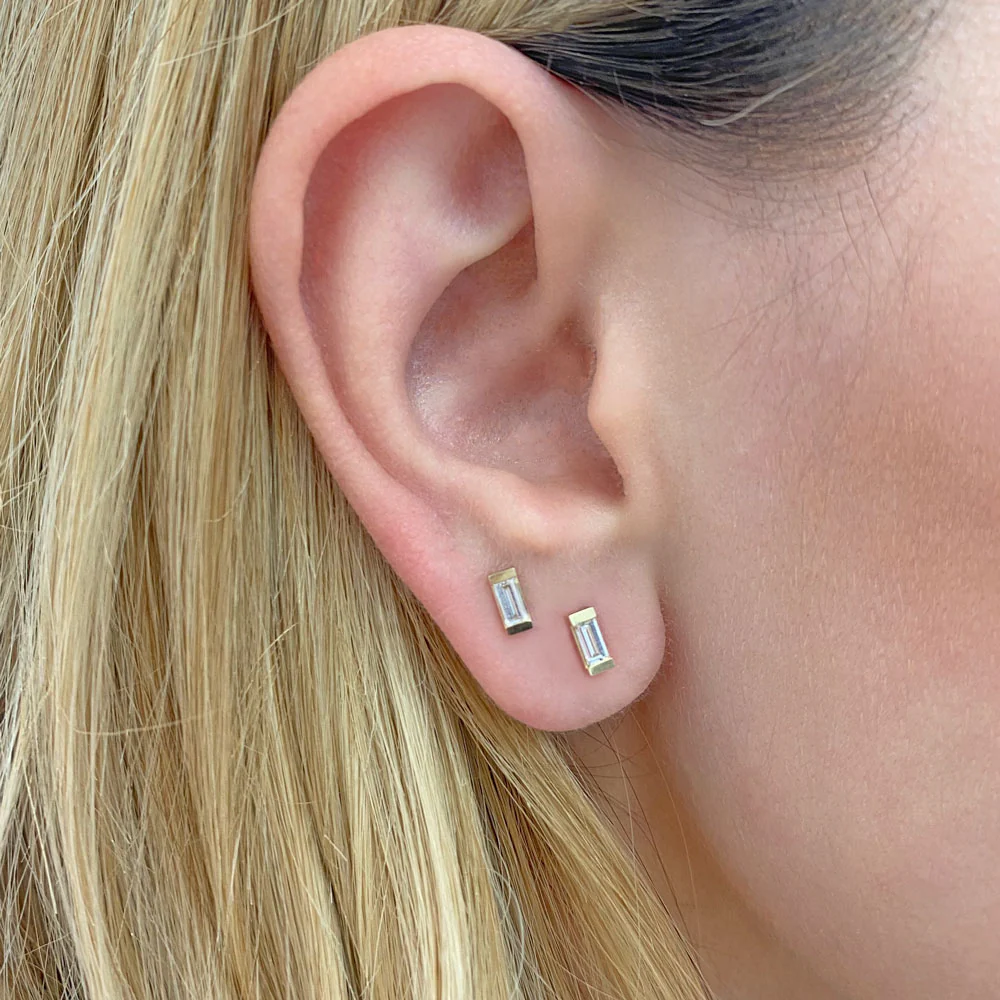 Baguette Diamond Stud Earrings - Image 4