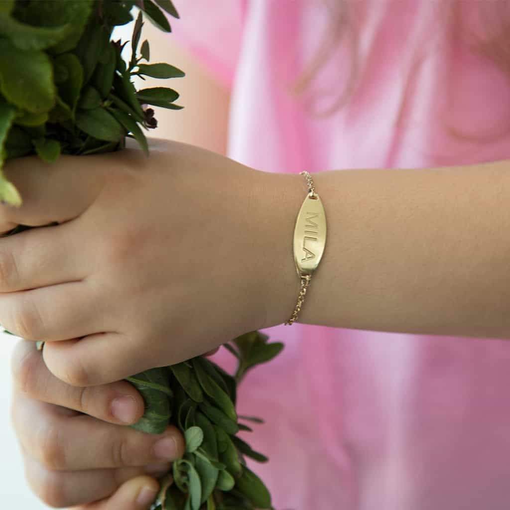 Kids Signature Elongated Oval ID Engravable Bracelet - Image 7