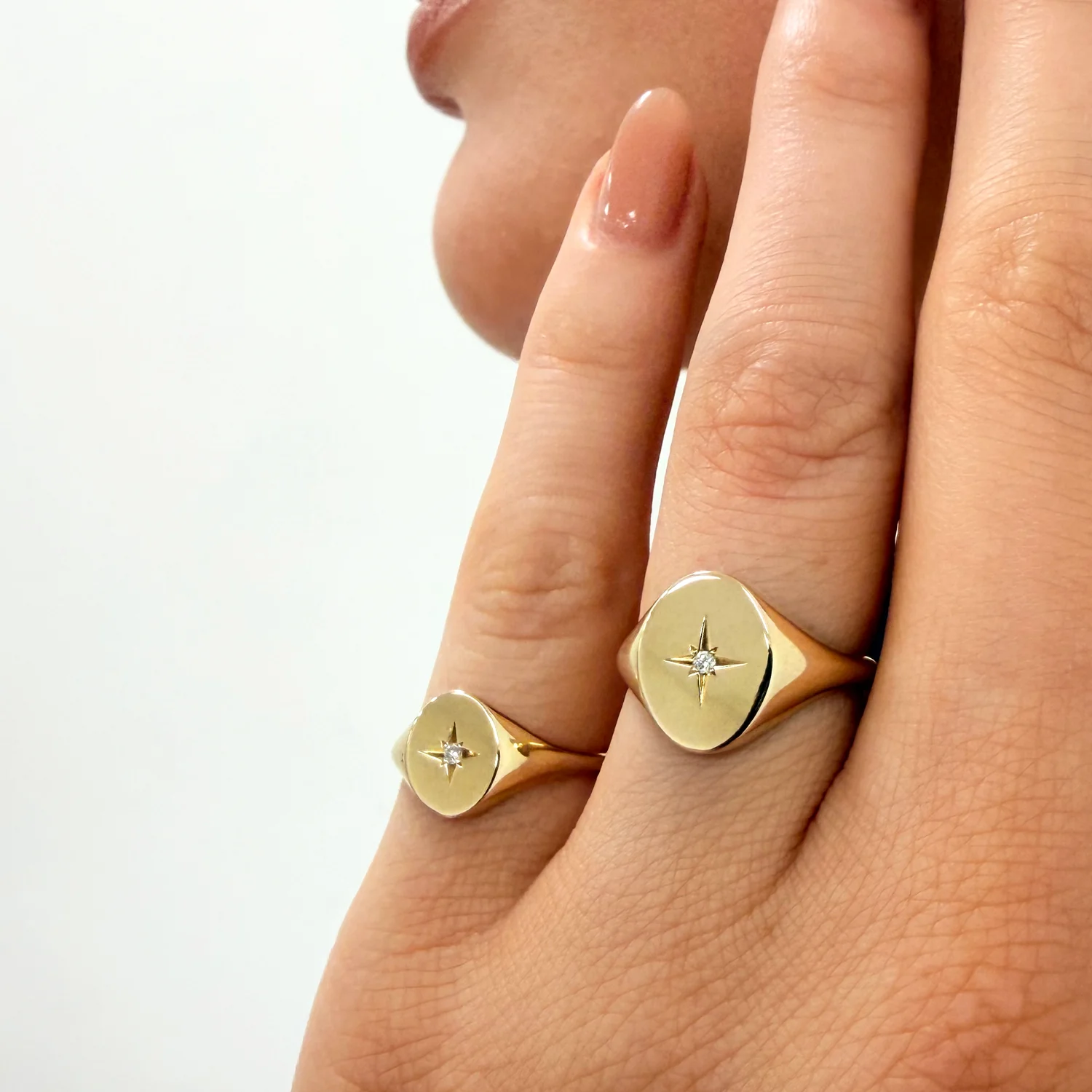 Petit Star Set Signet Ring - Image 5